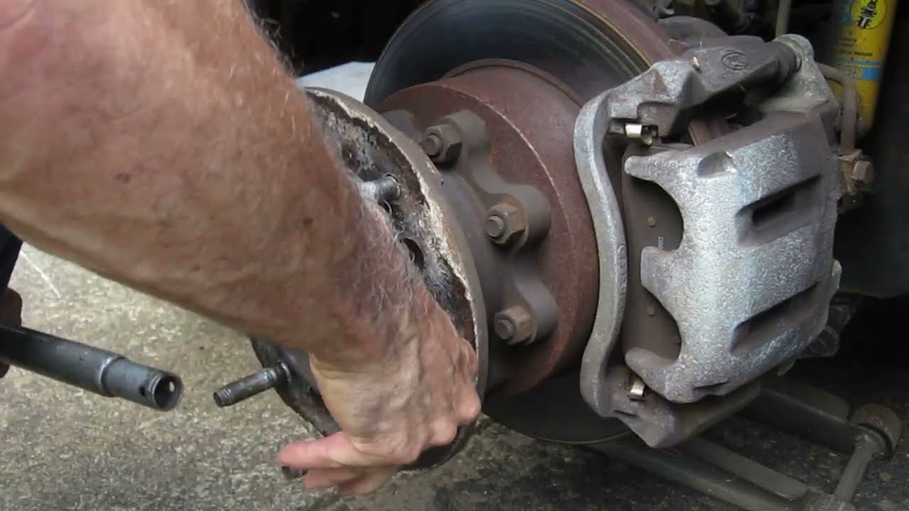 How to fix the ABS light on a 2006 F350