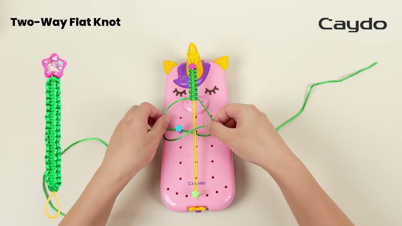 Bracelet Tutorial 1: Two-Way Flat Knot
