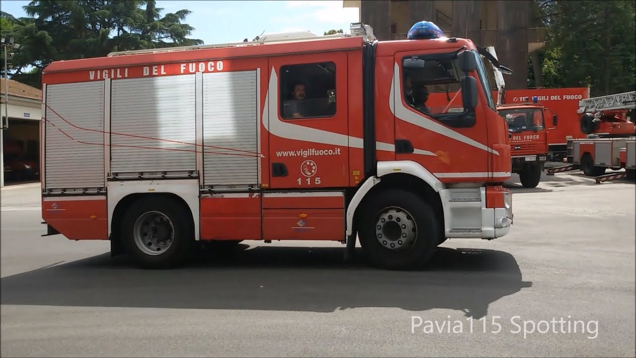 [STATION BELL] VVF PISA - Prima partenza per disinfestazione calabroni