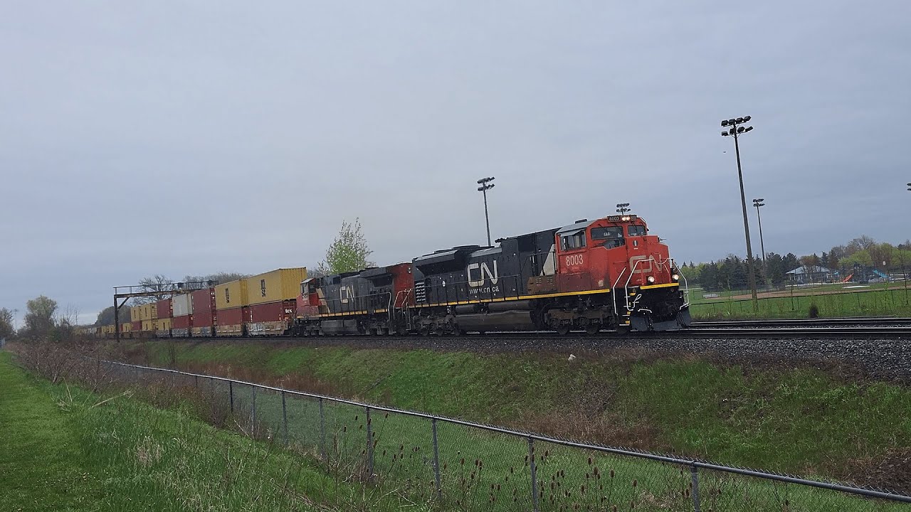 Thundercab! CN Z148 - 8003E at Tansley - May 05, 2025
