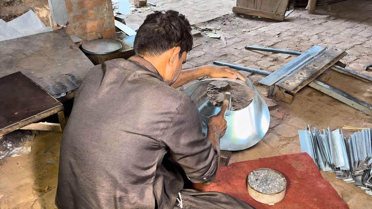 How This Galvanized Metal Bucket Was Made Without Welding or Power Tools | Traditional Metalworking