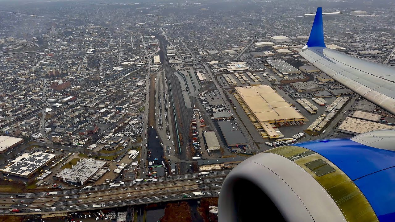 [4K] – Rainy Newark Takeoff – United Airlines – Boeing 737-9 Max – EWR – N37547 – SCS 1276