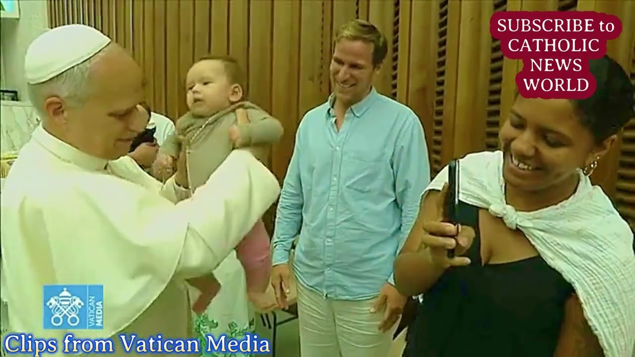 POPE LEO XIV Holds BABIES at the AUDIENCE Today!