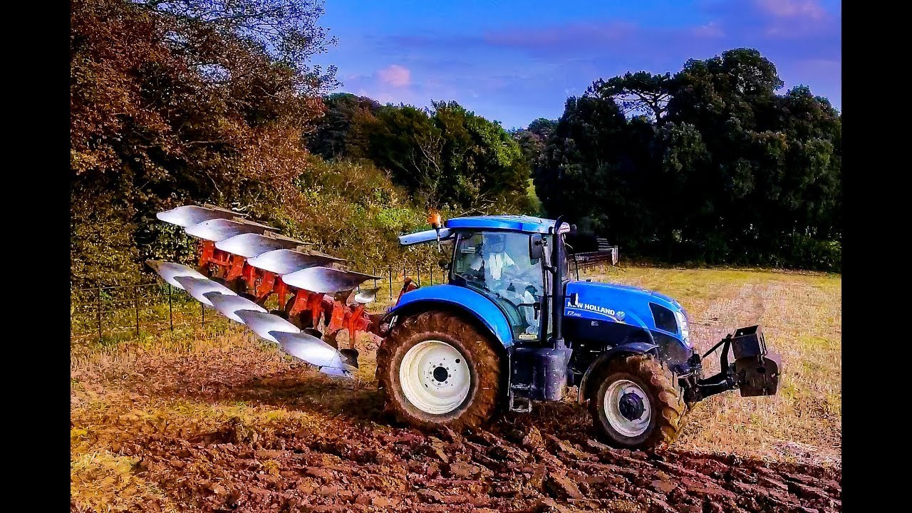 Rousdon Estate,  Ploughing Paddock Field  -  25 September 2017   (Farming, Tractors, 4K