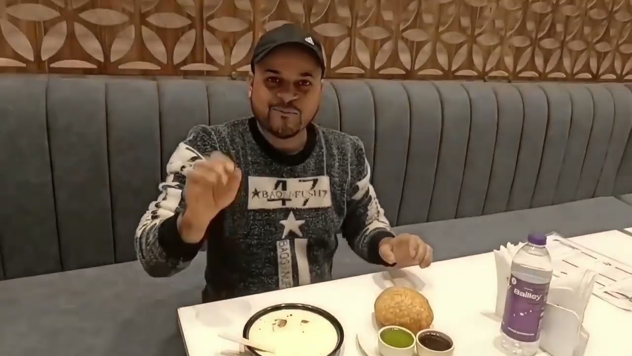 Awadhi Sweets & Restaurant | Sweets & Snacks Review #food #snacks #sweets #patliputracolony #patna