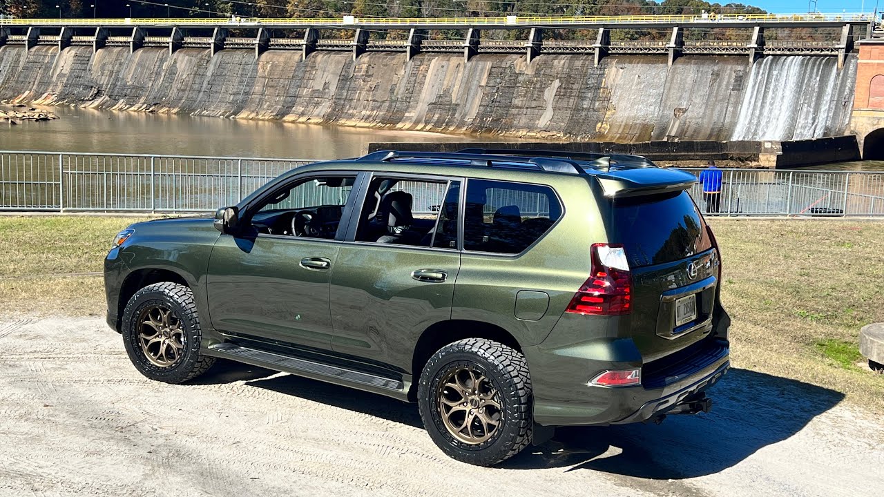 2022 Lexus GX 460 Blackline in Nori Green | WELD Off-road Ledge 6 Wheels