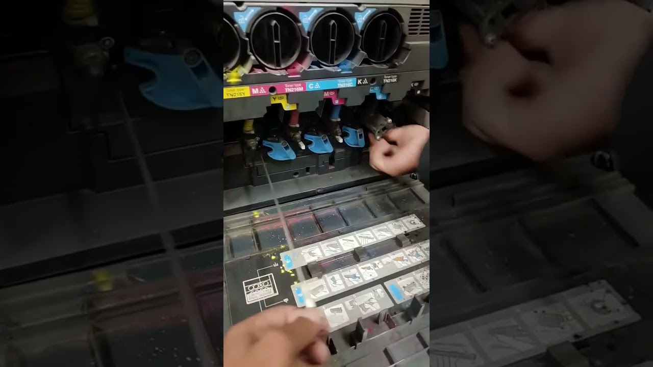 HOW TO CLEAN LASERS UNIT OF KONICA MINOLTA Colour PHOTOCOPIER MACHINE #shorts #techmeta #konicaminol
