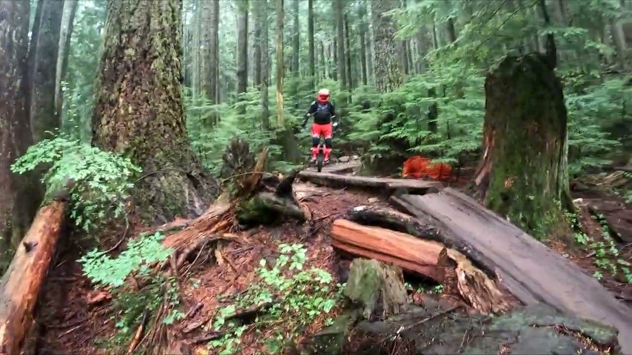 Mount Fromme - Slick Day on EUC - 1440p @60fps