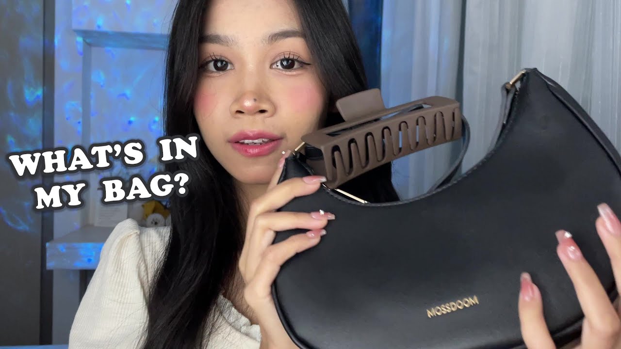 ASMR What’s in My Bag 💼 No Talking, Tapping Sound