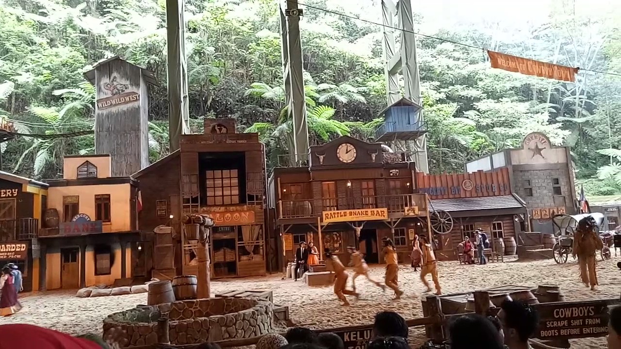 Koboi show taman safari puncak bogor