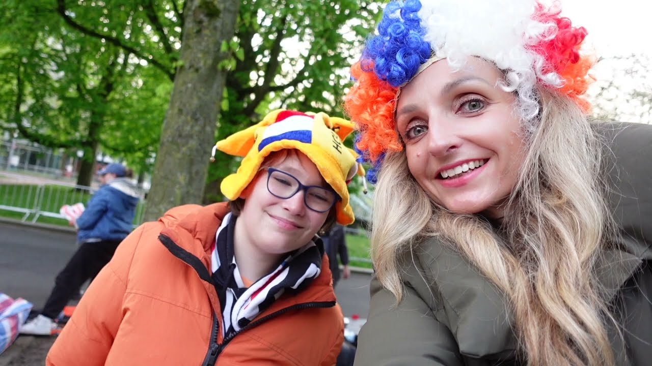 WAREN WE OP TIJD VOOR PLEKJE OP DE VRIJMARKT?! 🧡👑