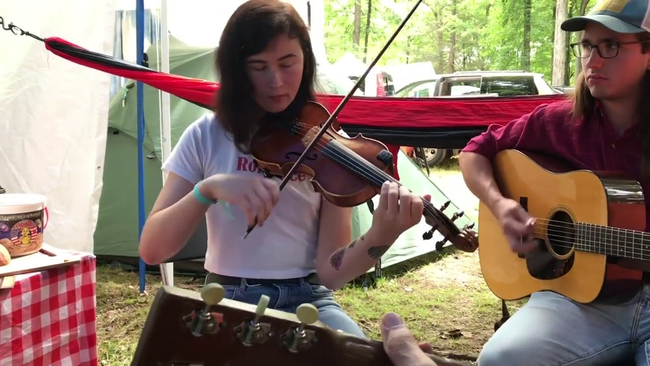 Redwing - bluegrass jam at Clifftop 2018