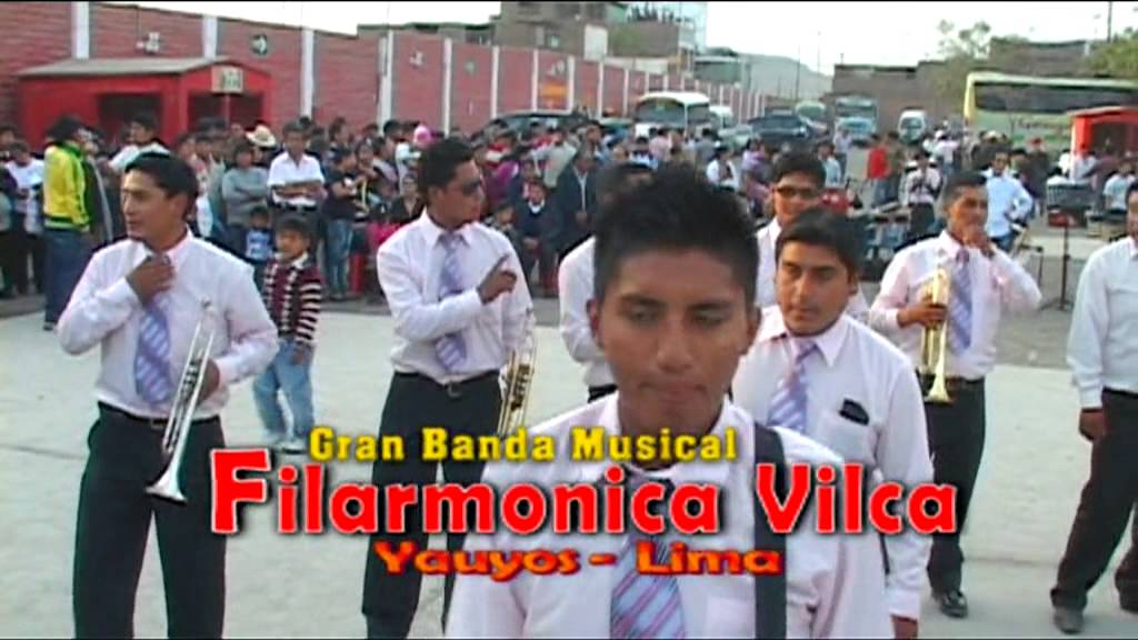 BANDA FILARMONICA VILCA YAUYOS LIMA 2013 (MIX CACHUAS) 01 JCP