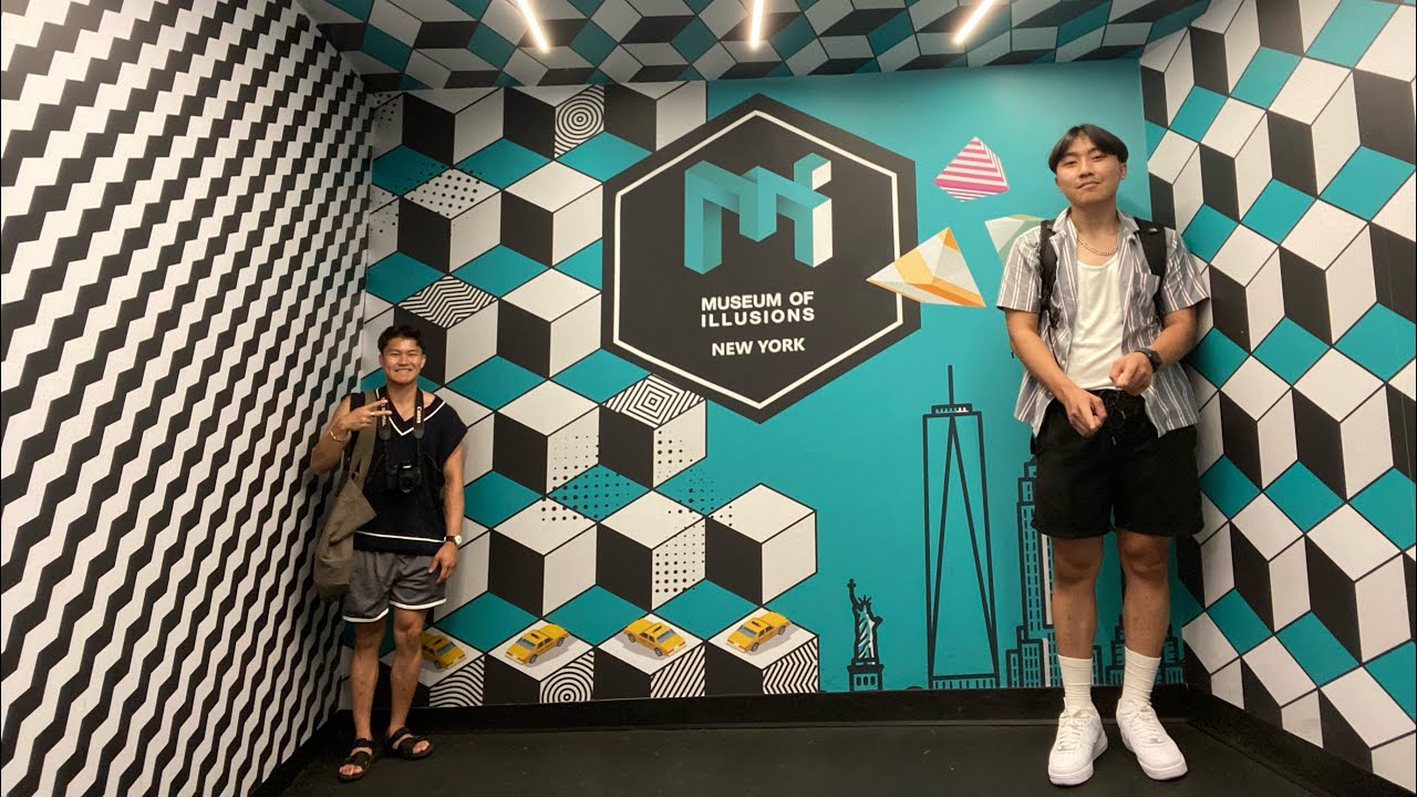 New York City: Exploring Museum of Illusions