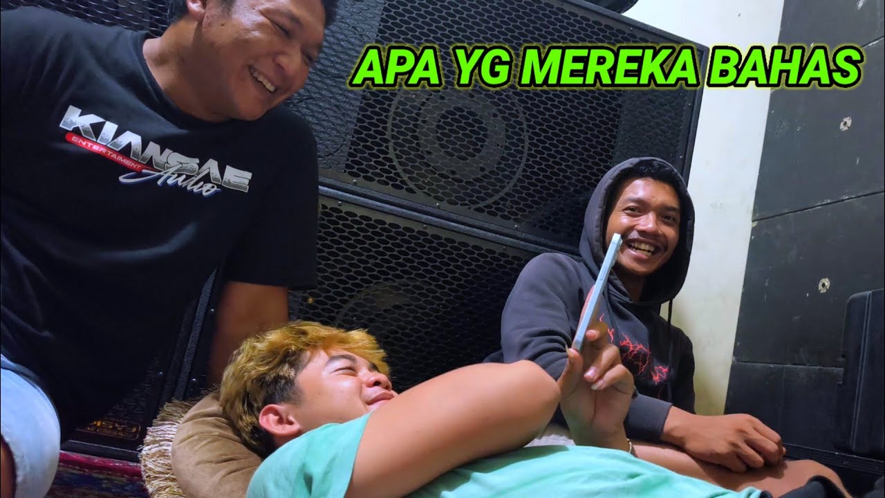 Dika poter,cak one dan bos blackban lagi bahas apa ini...?