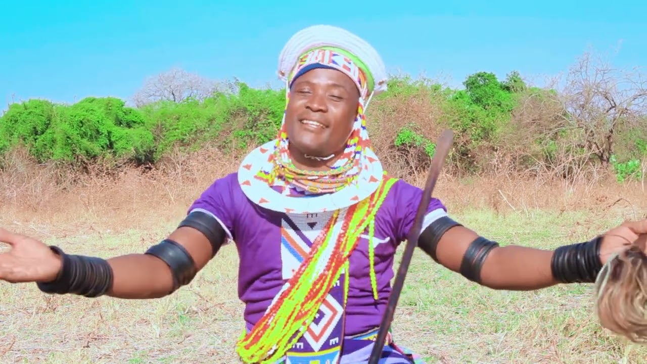 MAYIKU MAKONDU HARUSI YA JIDAI GOD