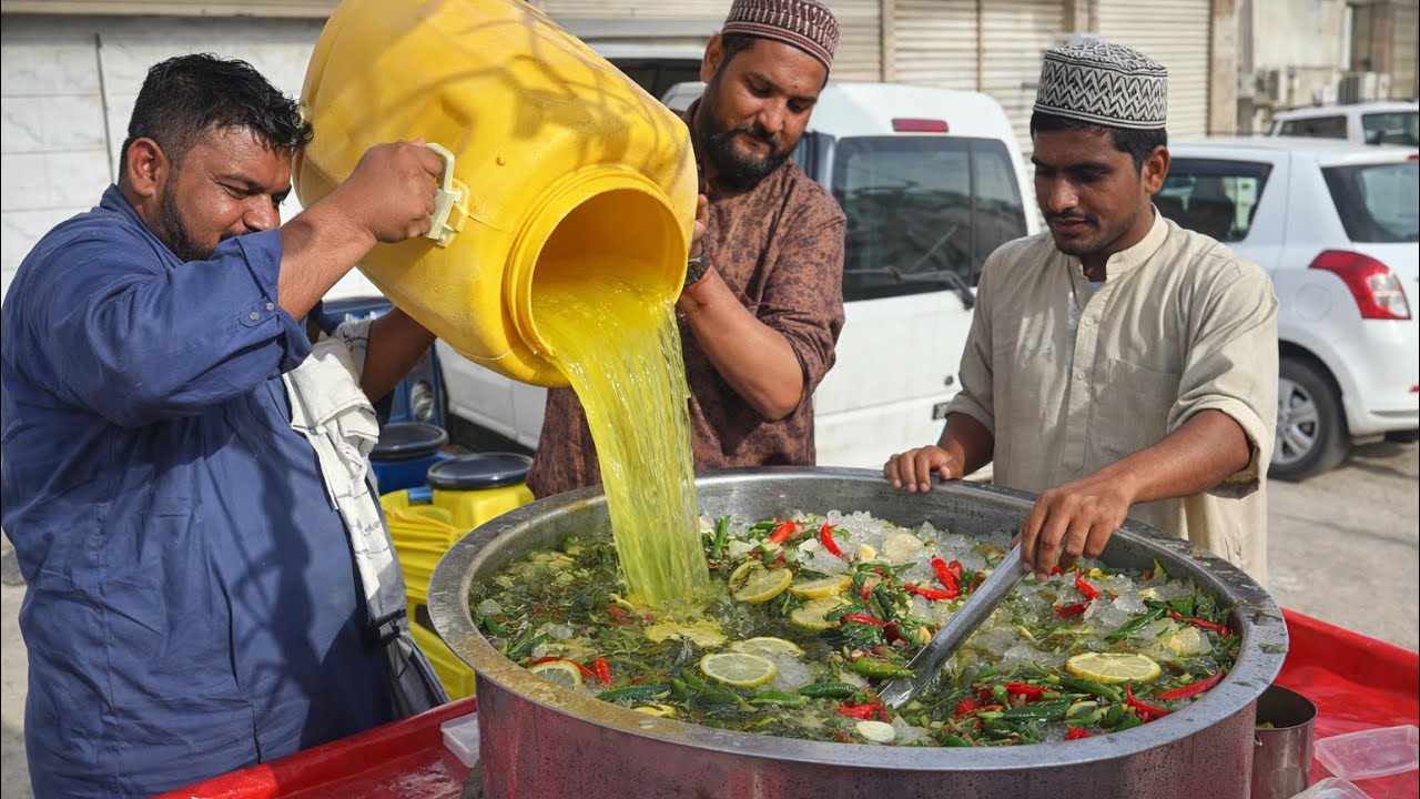 Refreshing Green Chillies Limca Making with 12 Spices |People are Crazy for this Chillies Lime Juice