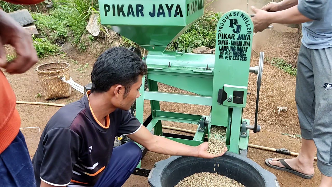 tes Huller dengan mesin penggerak GX 390, lokasi depan GOR waspada Lampung barat