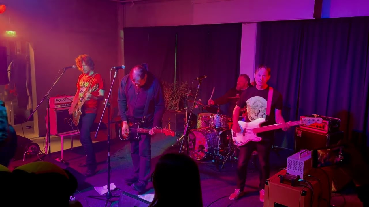 Kivesveto Go Go - Beastie Boys Cover (Live)
