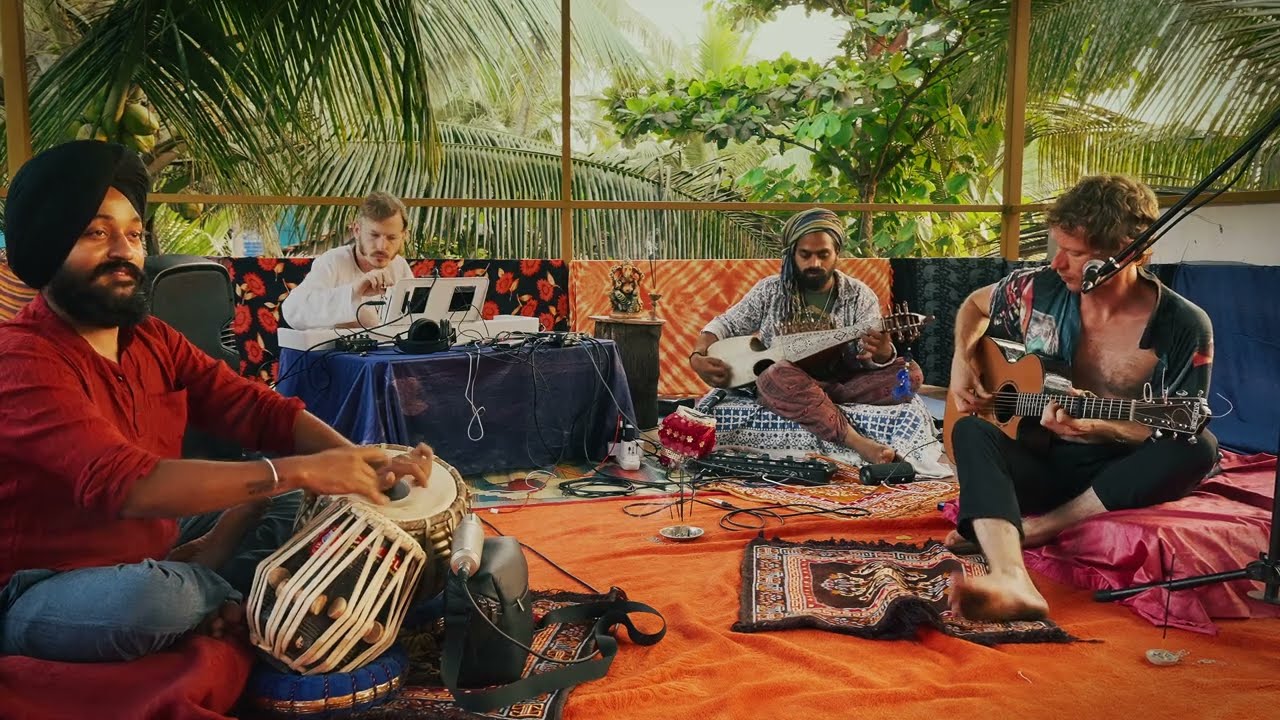 AUSTEN GEORGE - CRICKET SONG / LIVE FROM INDIA