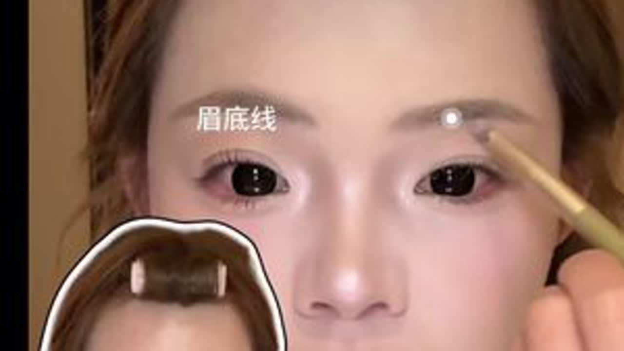 手把手教你徒手捏鼻！完全没有鼻梁的人看过来！！3d塑造大法 画熟悉了每天只需要三分钟！！超全干货！一条视频完成！！！#新手化妆教程 #修鼻影 #新手化妆
