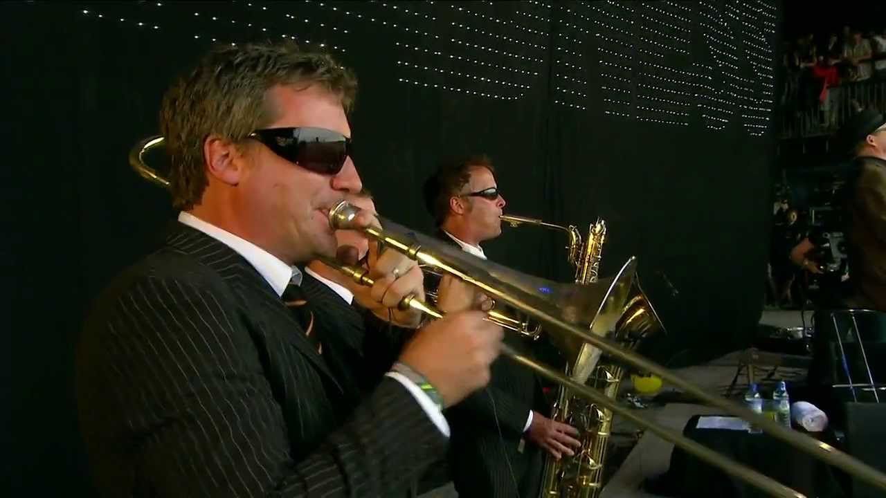 Madness - My Girl (Live at Glastonbury 2009) HD 720p