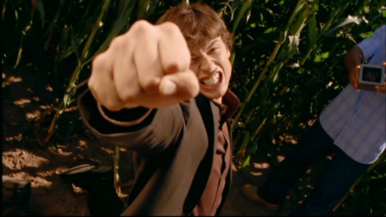 Bad Clark Gets Subdued by Jonathan and Pete -- (Smallville - S2; E4)