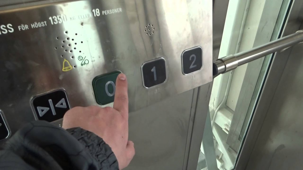 2013 ALT MRL Traction Glass Elevator/Lift@Täby C station, Täby, Sweden