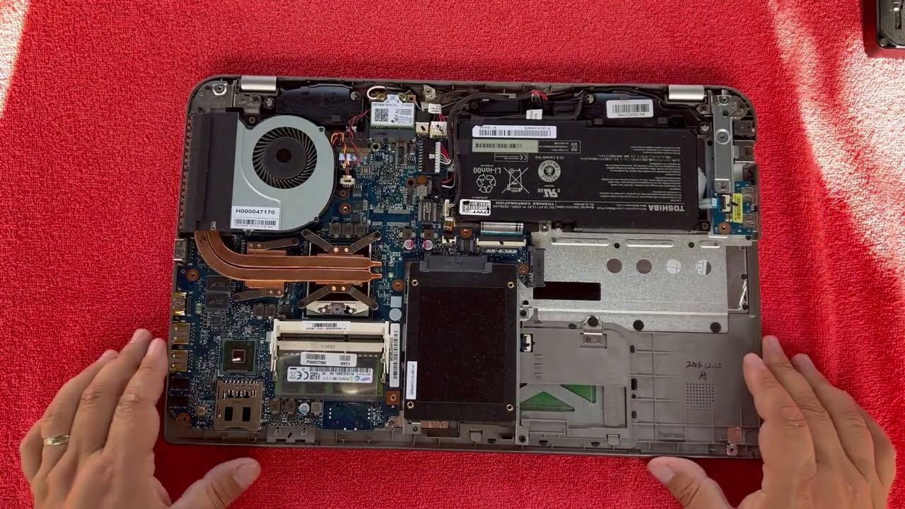 Upgrade Laptop Toshiba Satellite P50 cu Intel&reg; Core&trade; i7-4700MQ by NuȚu