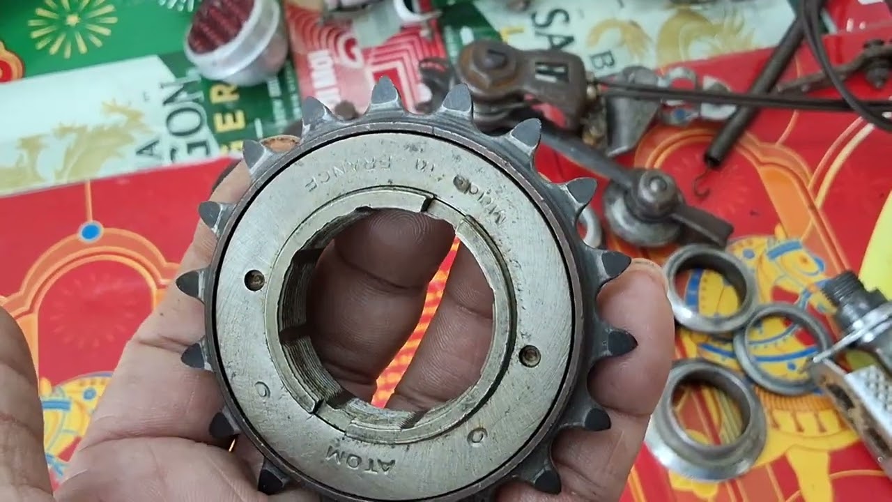 Phụ tùng xe đạp Pháp Lh zalo 0975556122