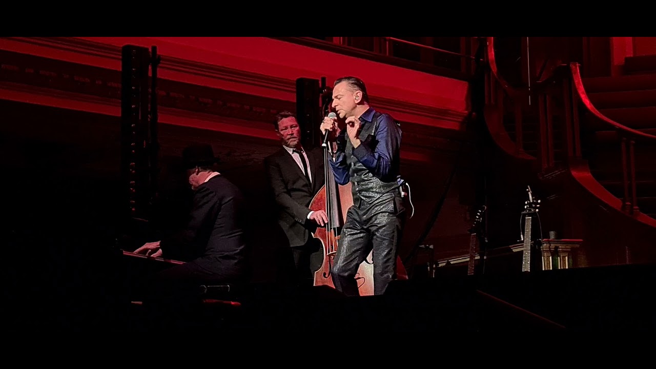 Dave Gahan & Soulsavers @ Central Hall Westminister London 3/12/2021. Smile