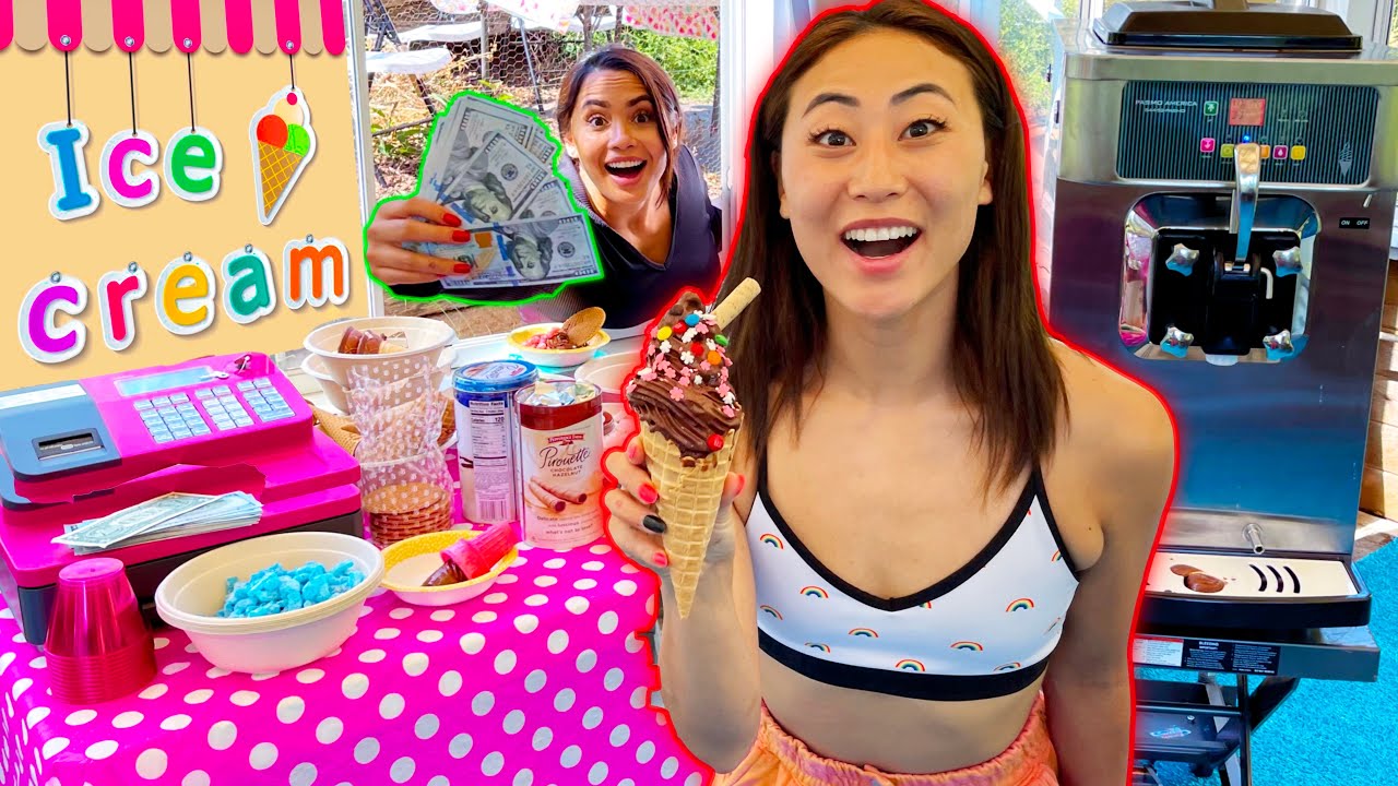 We Built An ICE CREAM Shop in the Team RAR House!!