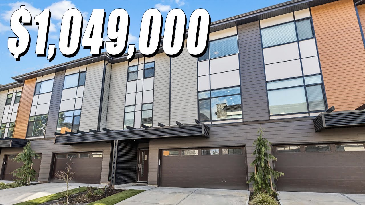 Inside a Modern Townhome in BC | Luxury Mansions Vancouver
