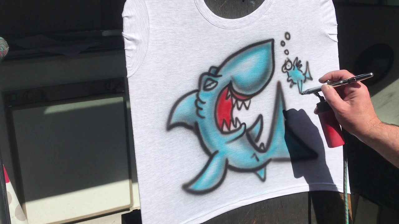 Airbrushing T-shirt’s for Kids by #cookiecartoonery #besttshirtartist #airbrushartist