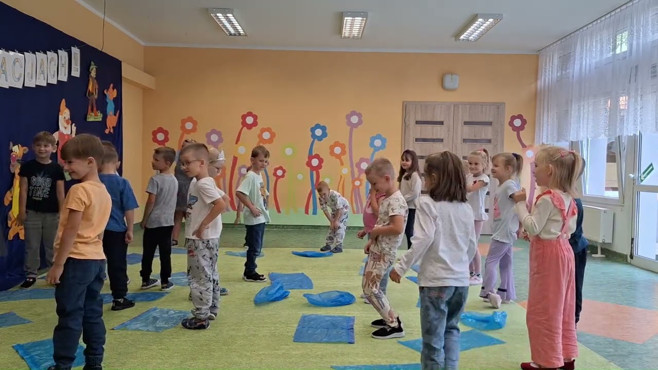 Zabawa muzyczno-ruchowa dla dzieci 