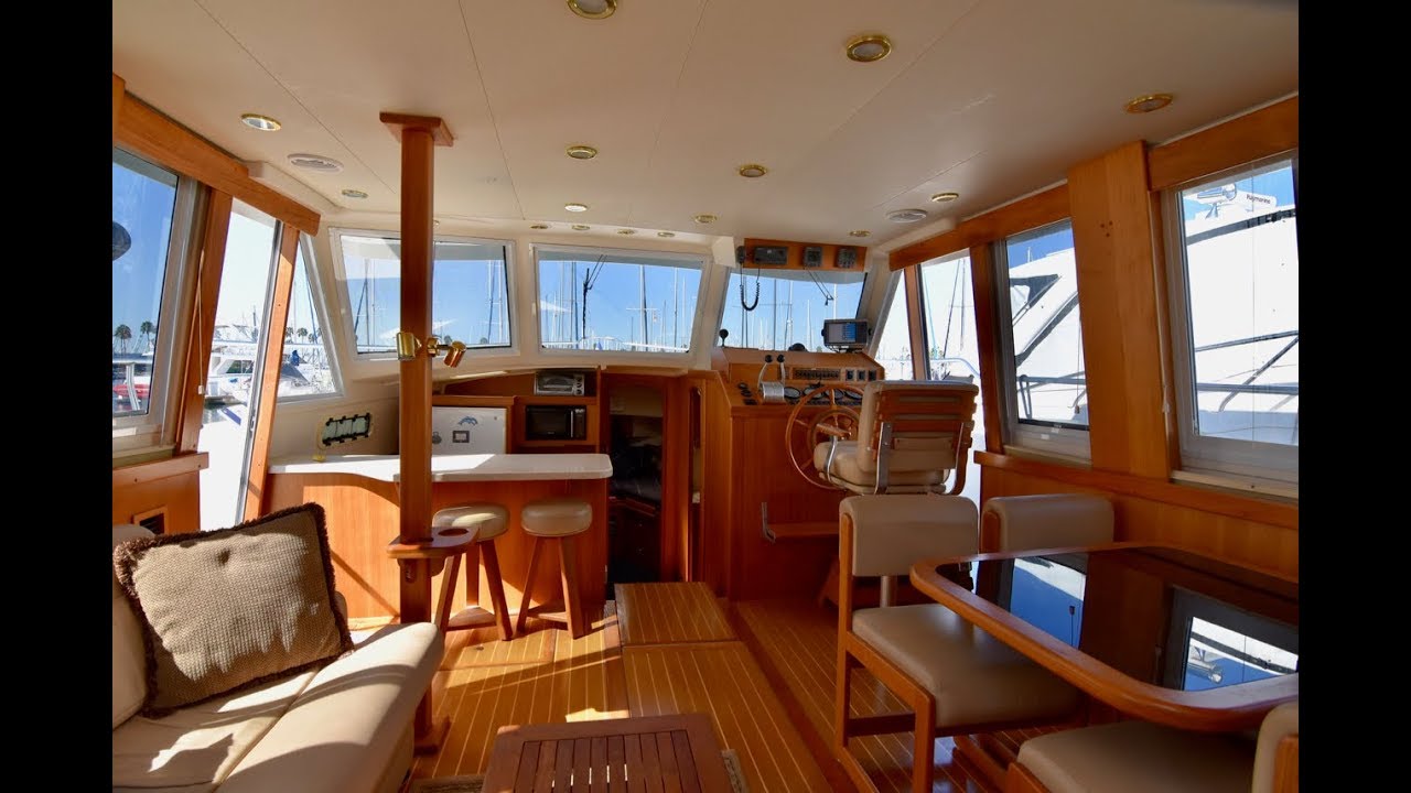 Mainship 430 Aft Cabin Trawler ⚓️ For Sale in Long Beach