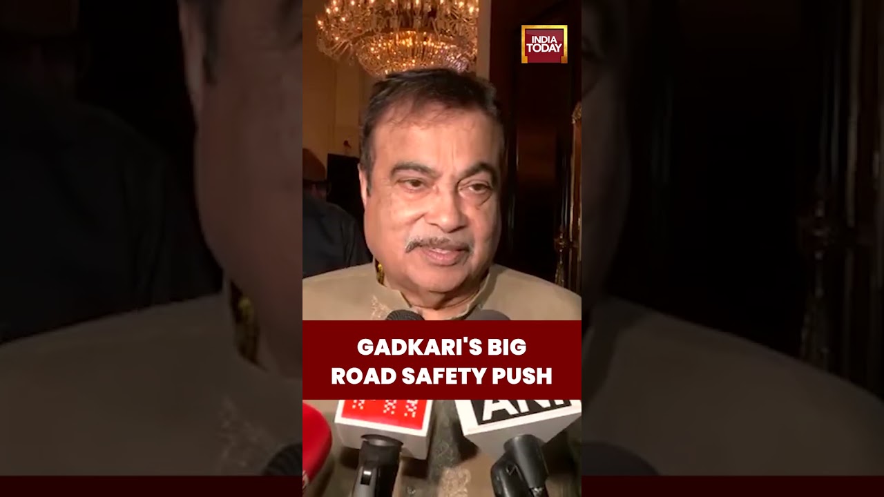 Nitin Gadkari Announces ₹25,000 Reward For Road Accident Rescuers, Treatment Cover Up To ₹1.5 Lakh