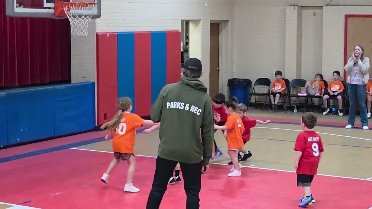 2/10/26 Dae Dae (HotShots Red shirts) 2nd PeeWee basketball game  ❤️🤍🏀❤️🤍Kerns Gym