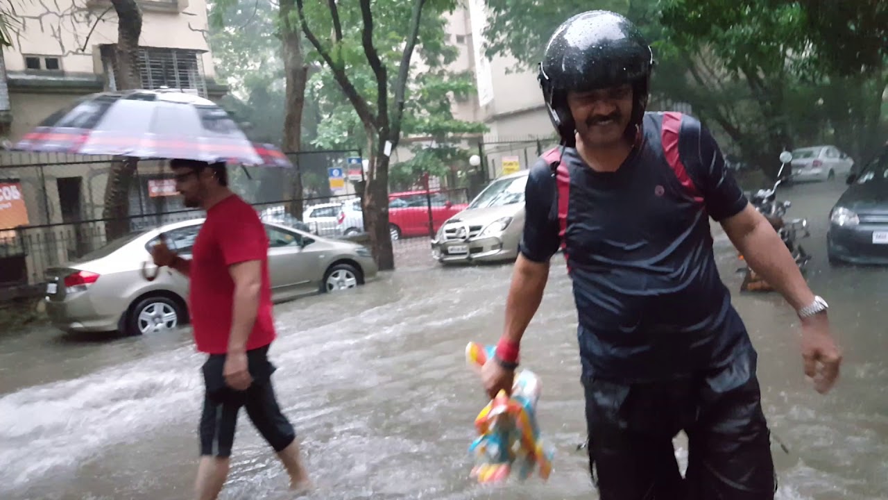 FIROZ KHAN KAIMGANJ RAIPUR MUMBAI KI BARISH(1)