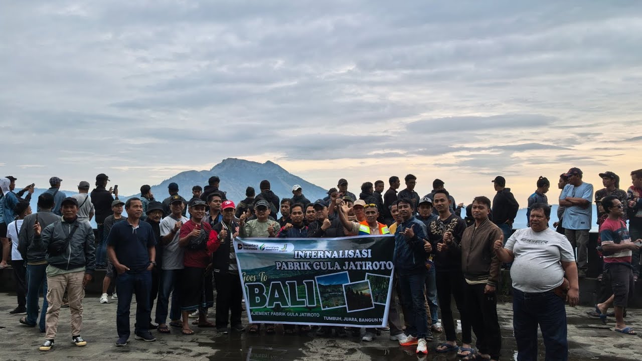 Wisata Bali Pura Panglipuran, Tari Kecak Uluwatu, Pantai Dreamland, Kuta Beach - Abimanyu Nusantara