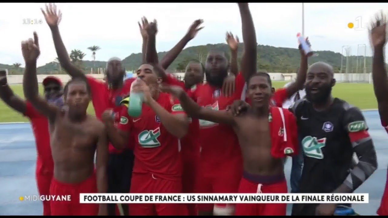 Football : L'US Sinnamary vainqueur de la finale régionale de France face à Grand Santi