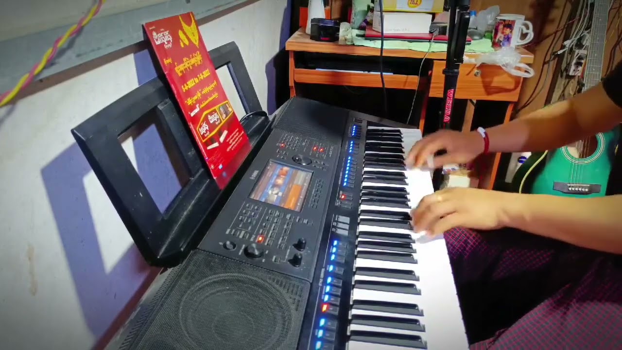ကျွန်တော်တို့ကျွန်မတို့သည် Cover တီးလုံးသီးသန့် စန္ဒရားအောင်လေး