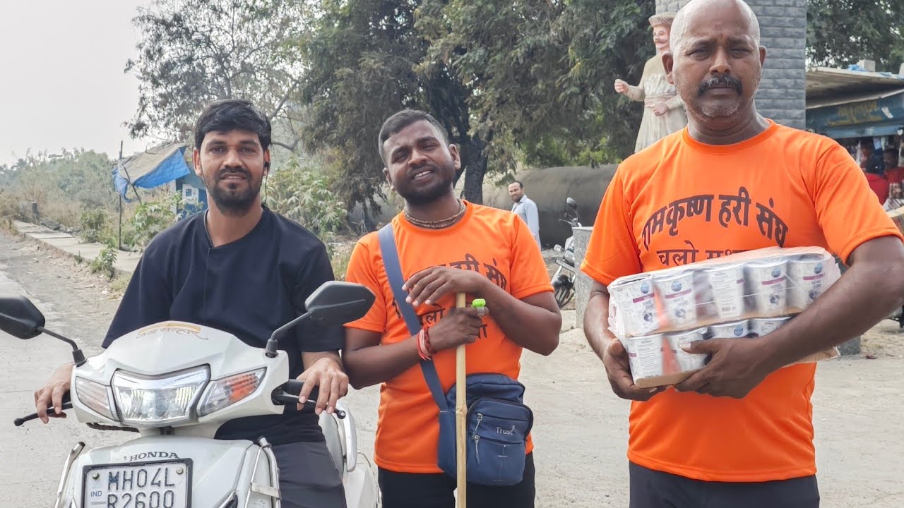 Anil#sanatan108 is live श्री राधा मुंबई से वृंदावन तक की पदयात्रा लाइव यूट्यूब चैनल में आप सभीका