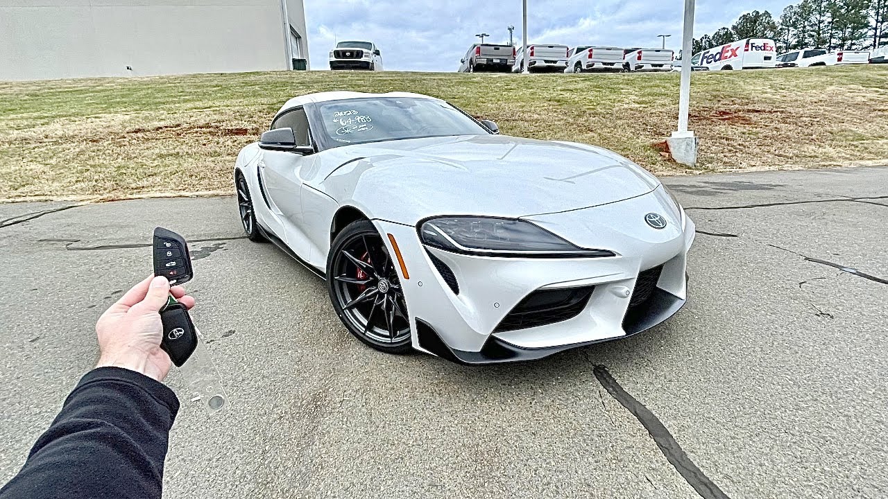 Toyota GR Supra Premium 3.0 2023 года: запуск, выхлоп, тест-драйв, осмотр, взгляд от первого лица...