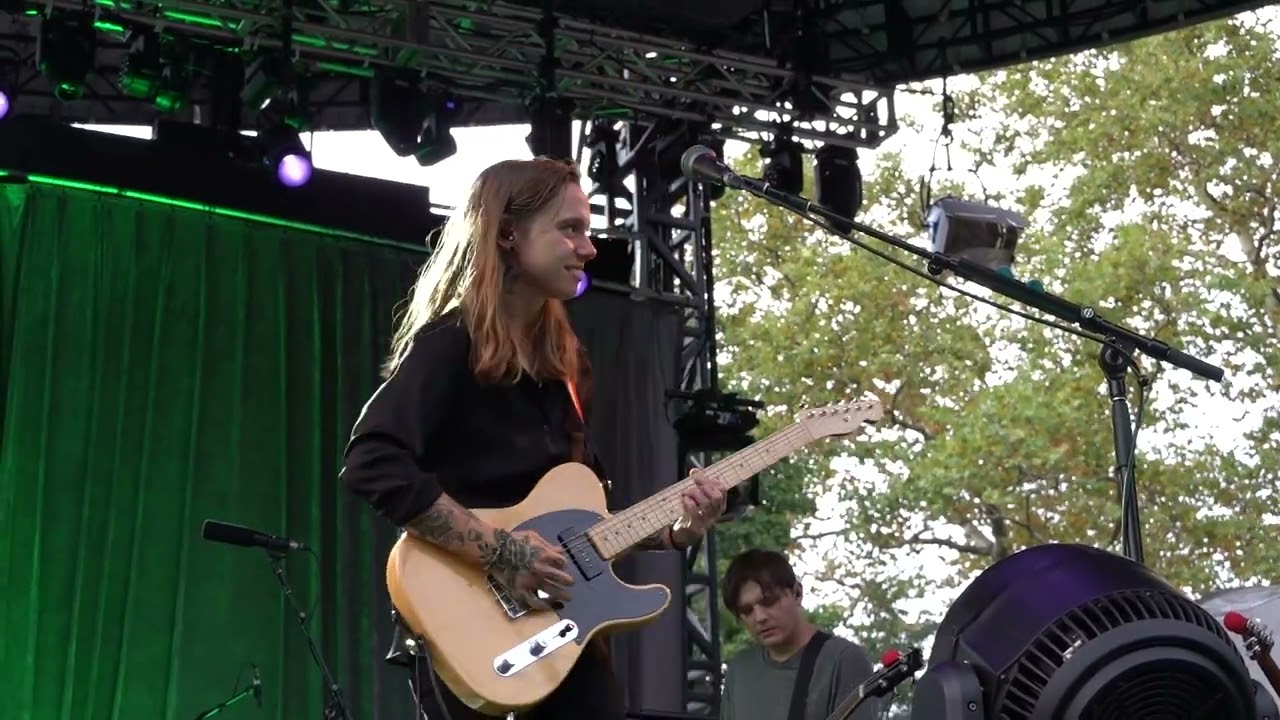 Julien Baker - Everyone Does (Central Park SummerStage, NYC 8/21/22)