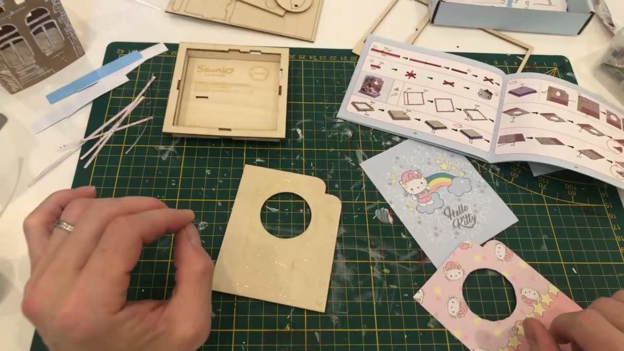Kaz'Art montage miniature hello kitty maquette bedroom crafts co action