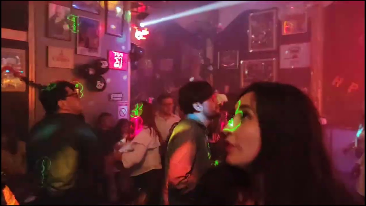 KaOs - Retro disco - La Villaflora - Quito - Ecuador 🇪🇨 2022