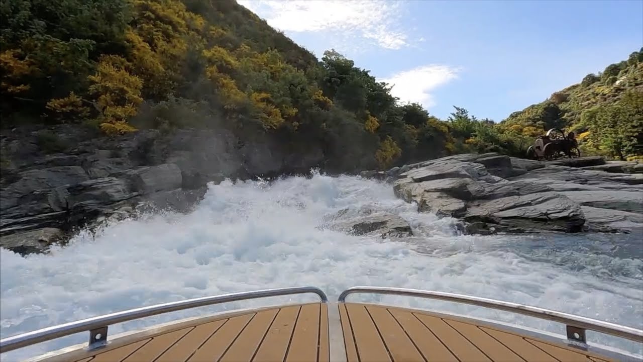 WattsCraft - Mini jet boat Shotover Canyon 2020