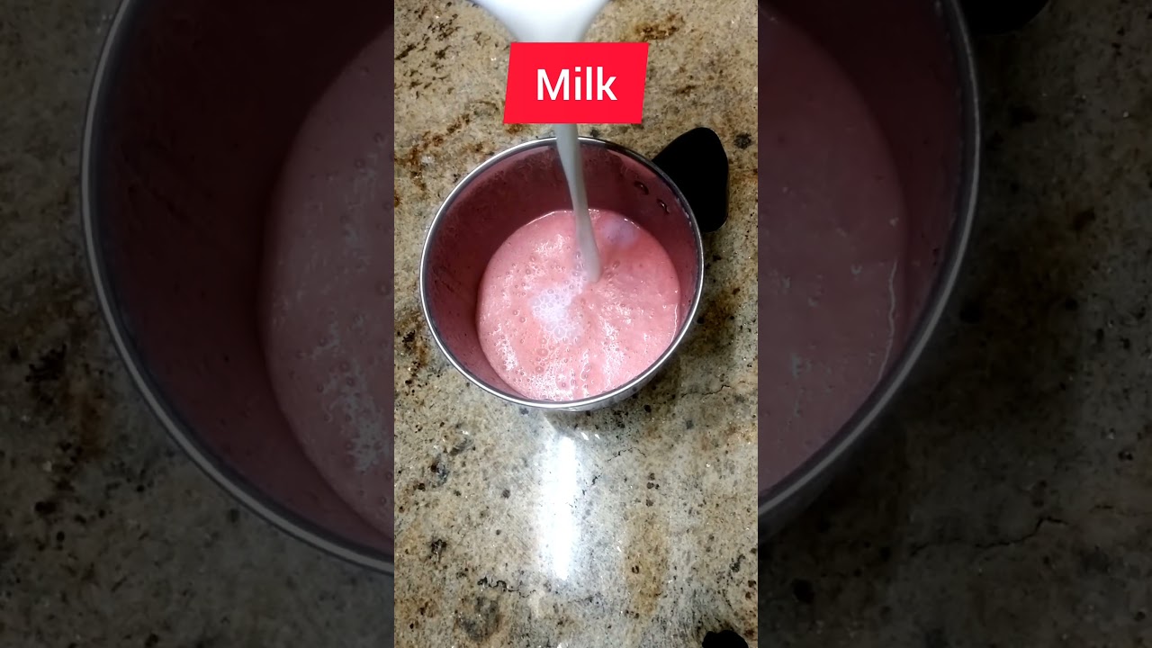 🍓 #strawberryshake #milkshake #shorts #youtubeshorts #shortsfeed #fruitshake #short #fyp #shortsbeta