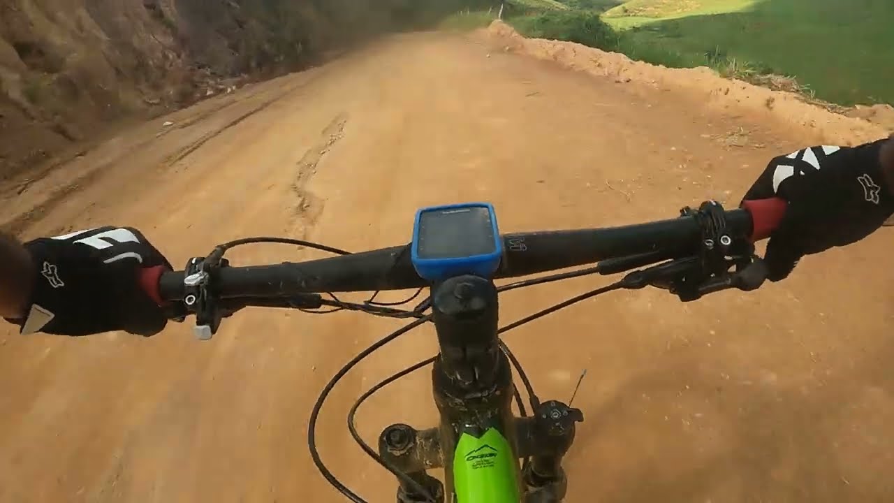 Descida Canad&aacute; Cataguases MG #mtb #pedal #cycling #mtbxc #nqsf #brasil #cataguases #praquempedala